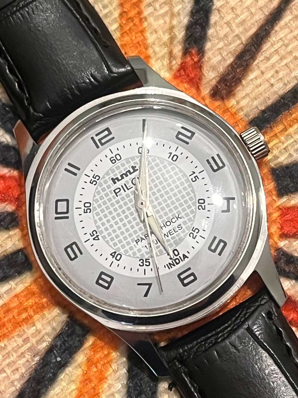 Mens HMT Pilot Para Shock Wristwatch